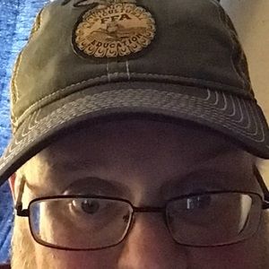 Meet your Posher, Kerry